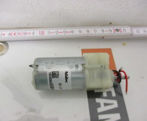 Электродвигатель
SWF Nidec Valeo ITT  Getriebemotor 402.781
Betriebsspannung: 24 V DC
Leerlaufdrehzahl: 55 U/min 
Anlaufdrehmoment: 3 Nm

Getriebe: Stirnradgetriebe
Wellendurchmesser 6 mm
Wellenlänge 22 mm
Welle rund einseitig abgeflacht (W73)
Motortyp: GMAG VALEO